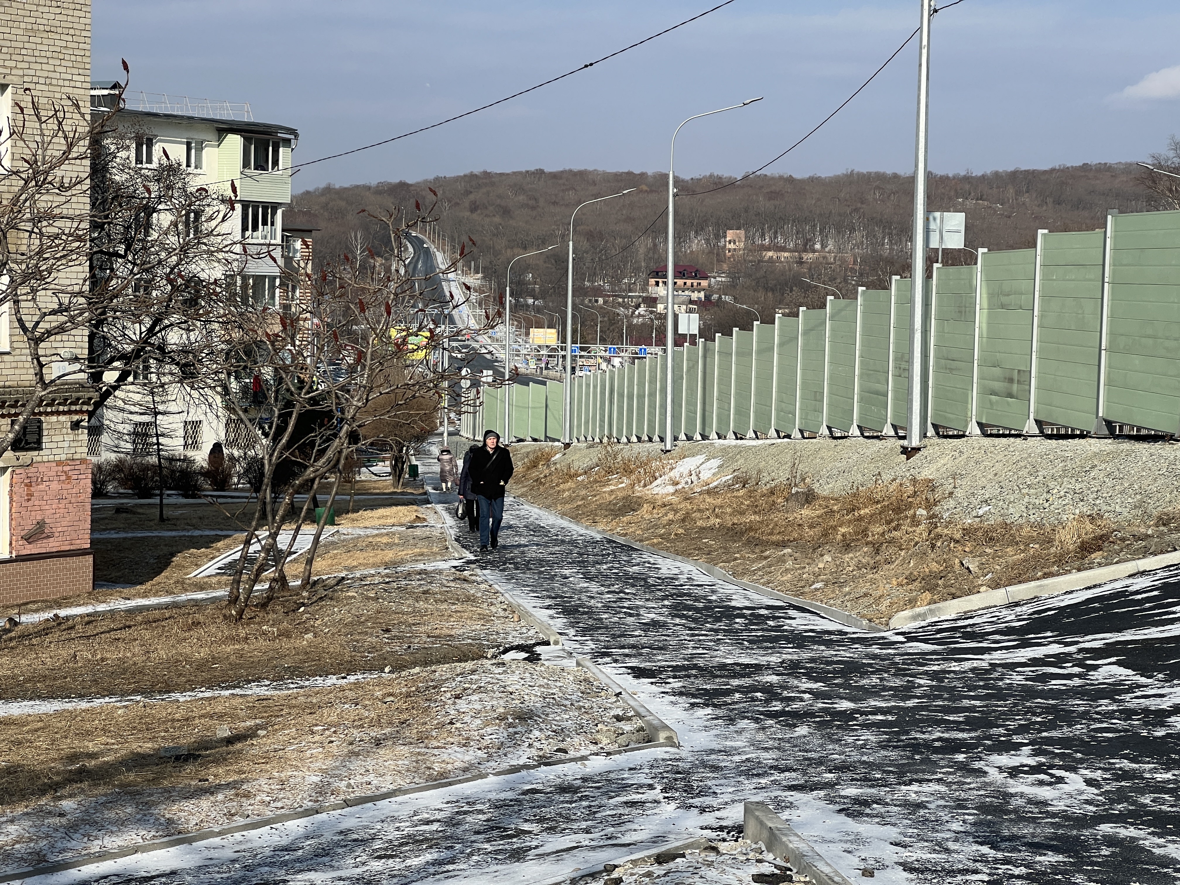 Жителям Приморья напоминают о бдительности в праздничные дни.