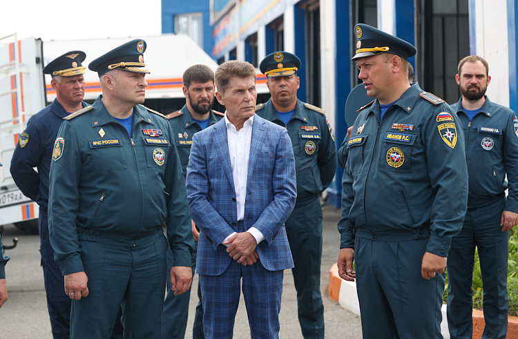 Дополнительную спецтехнику получат спасатели Приморья. Дополнительную спецтехнику получат спасатели Приморья.